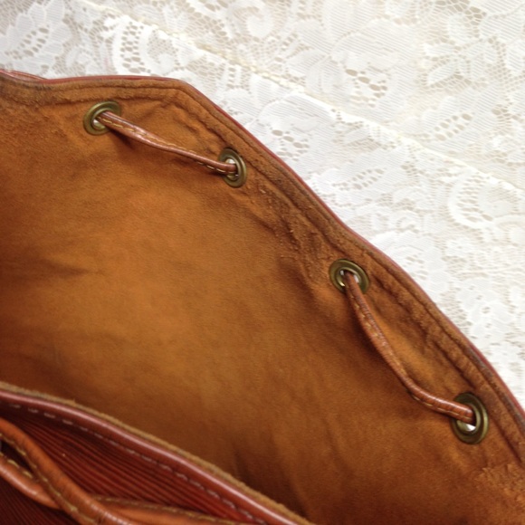 Louis Vuitton Brown Epi Leather GM Noe Draw String - Picture 16 of 16